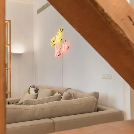 Charming In Baixa Chiado شقة